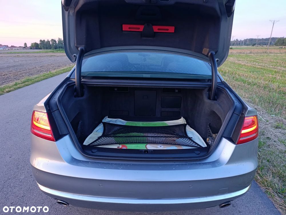 Audi A8 4.2 TDI DPF quattro tiptronic - 13