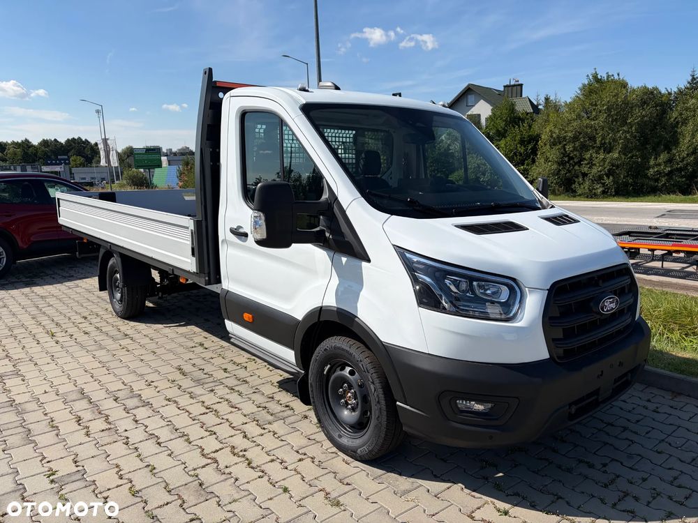 Ford Transit - 1