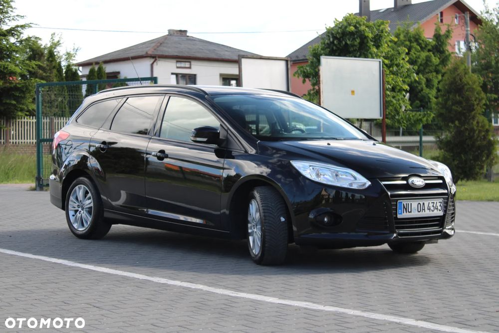 Ford Focus 1.0 EcoBoost STart-Stopp-System TITANIUM - 11