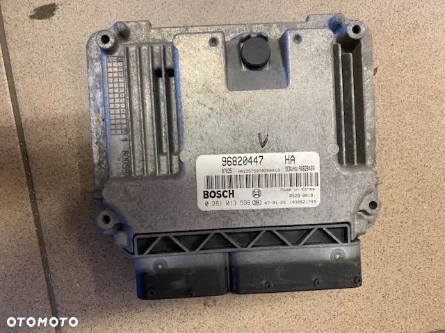 STEROWNIK KOMPUTER SILNIKA CHEVROLET NUBIRA 2.0 CDTI 96820447 0281013598 - 1