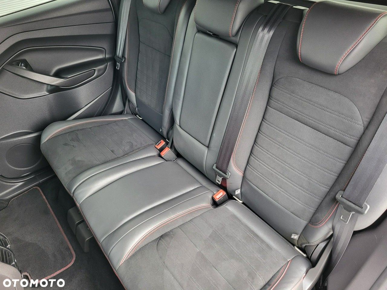 Ford Kuga - 22