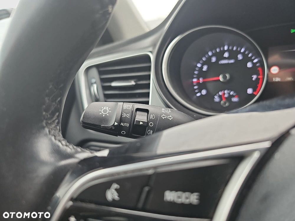 Kia XCeed 1.5 T-GDI M - 22