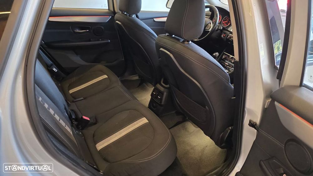 BMW 216 Active Tourer d Line Sport - 58