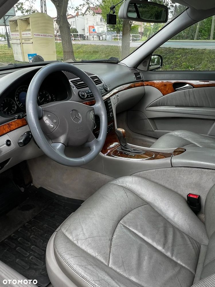 Mercedes-Benz Klasa E - 13