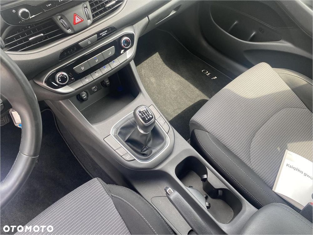 Hyundai i30 - 16