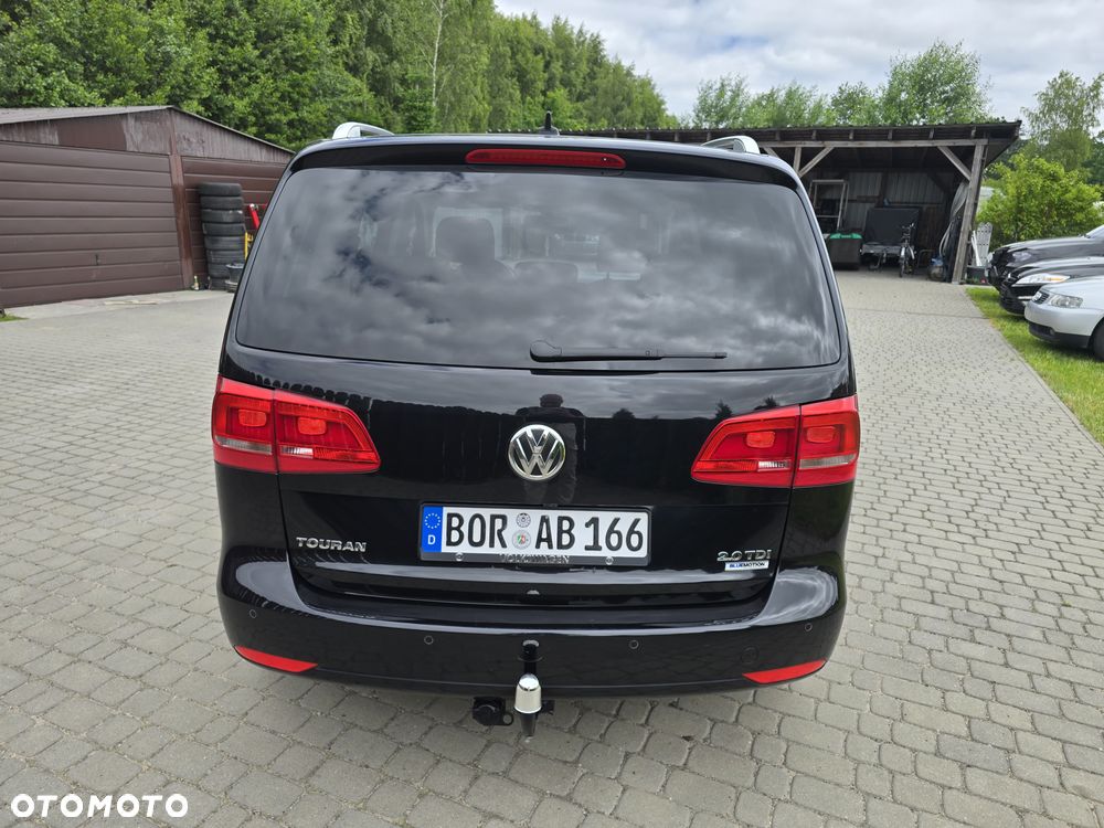 Volkswagen Touran 2.0 TDI DPF BlueMotion Technology Highline - 13