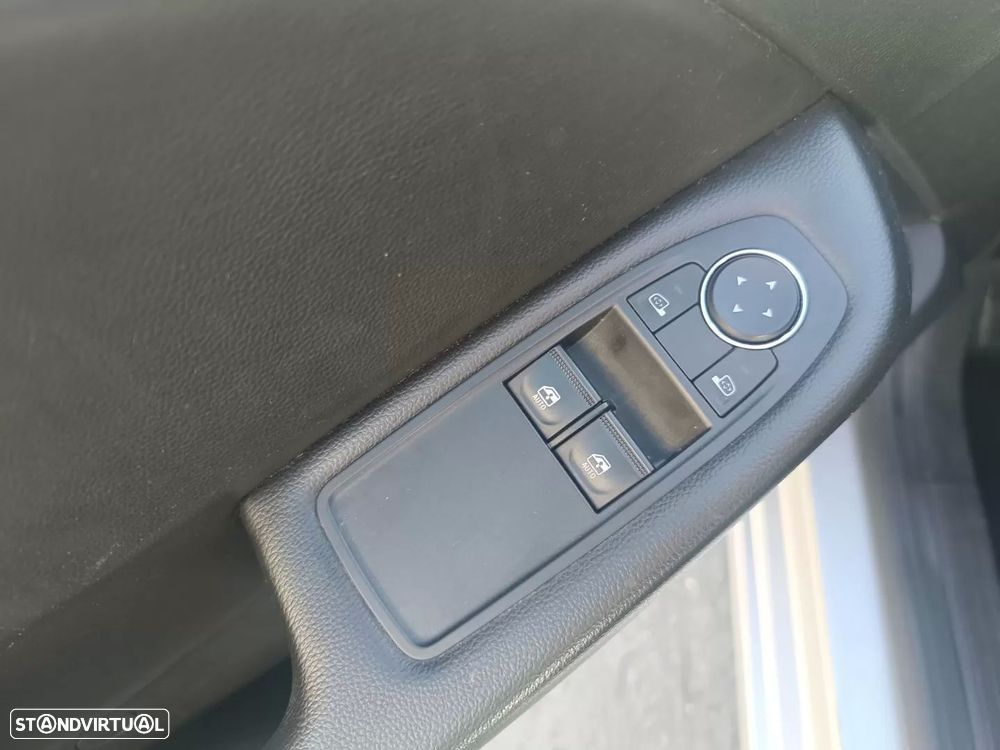 Renault Clio 1.0 TCe Exclusive - 15