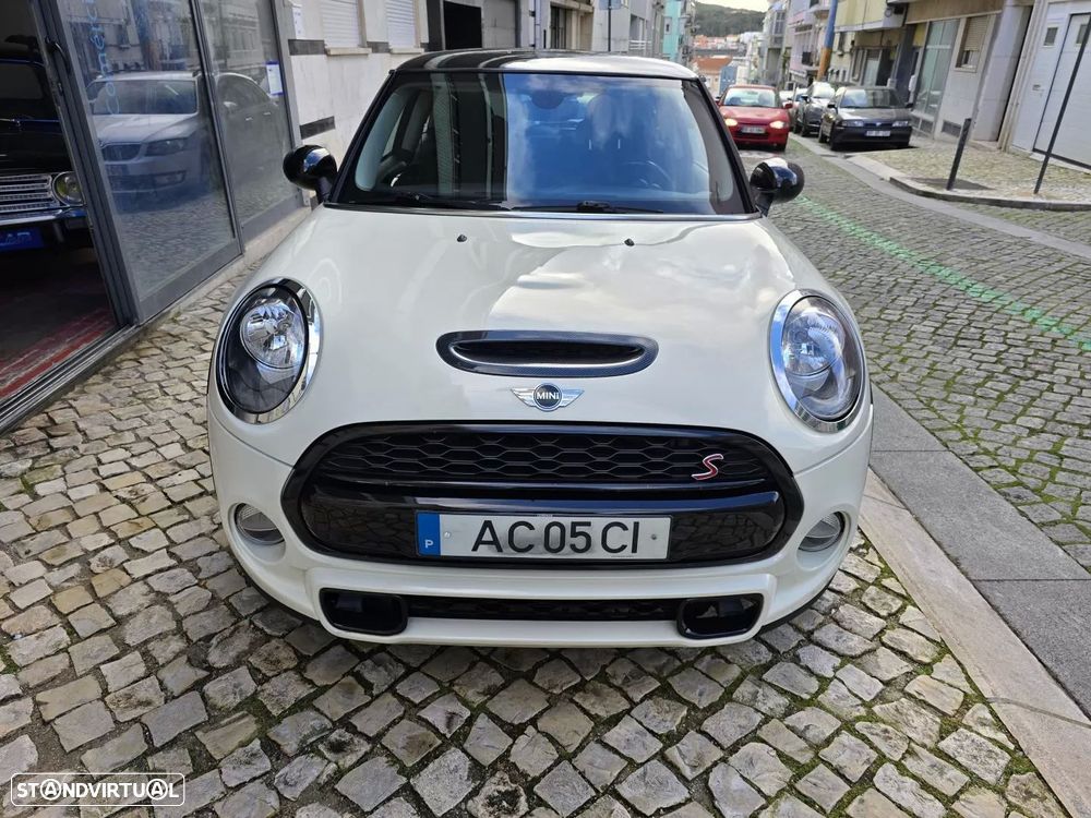 MINI 3 Portas Cooper D - 2