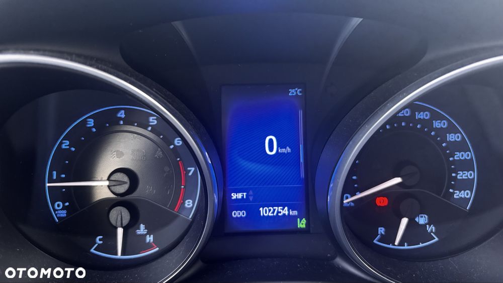 Toyota Auris 2017 photo 5