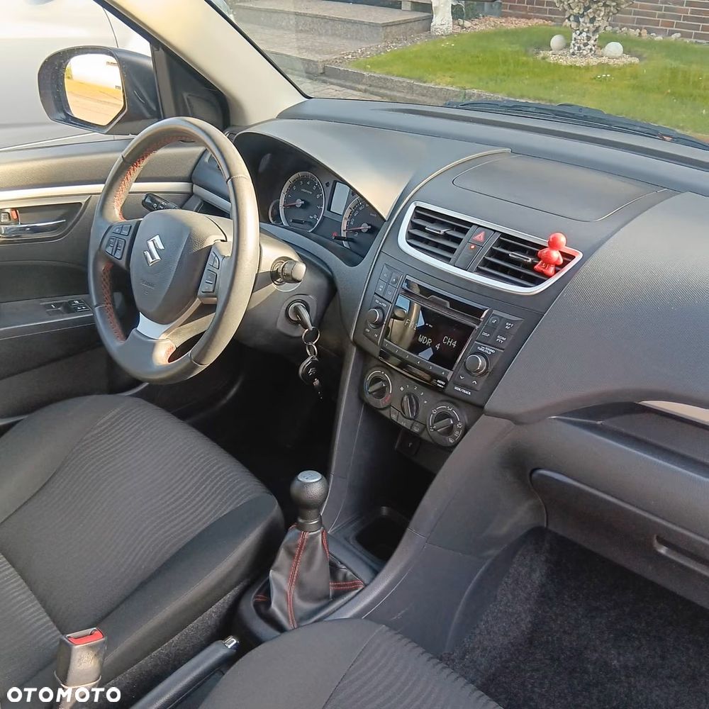 Suzuki Swift - 7