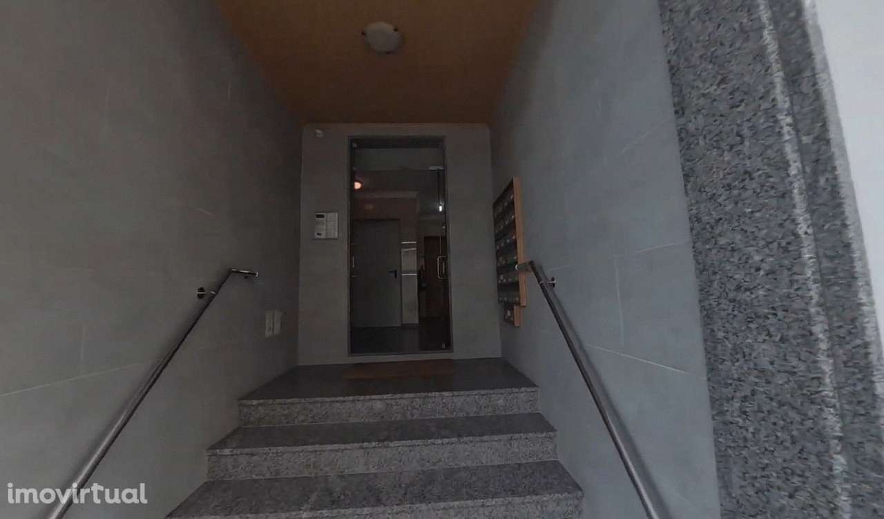 T1 em Faro com Utilidades Incluídas - Grande imagem: 4/27