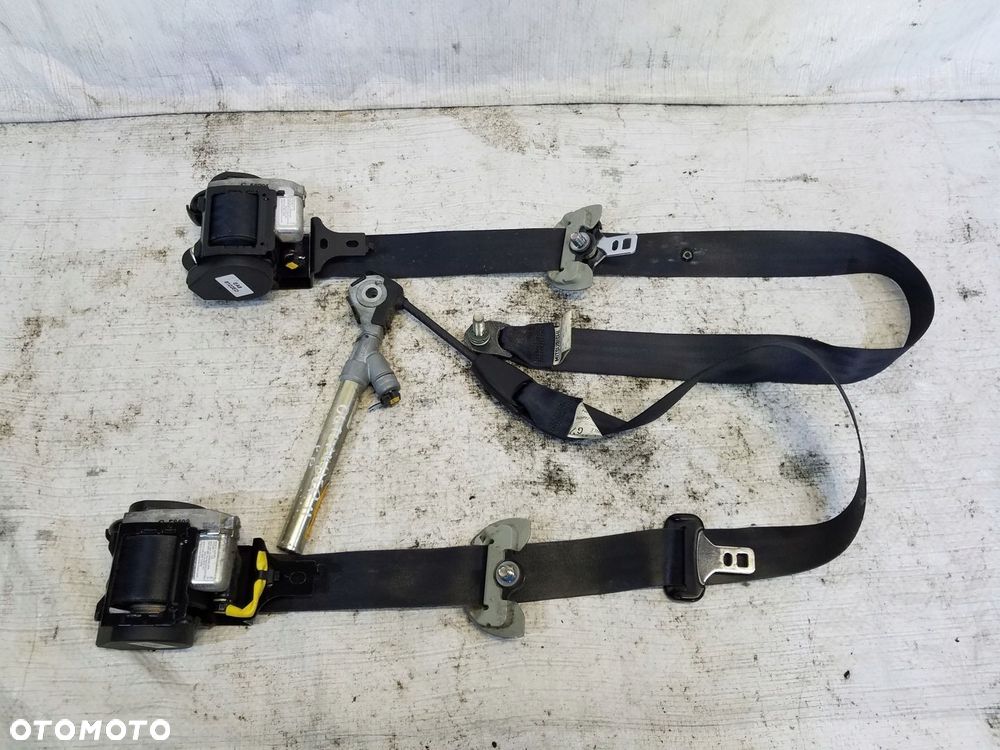 NAPINACZ PAS PRZÓD PRAWY MITSUBISHI OUTLANDER II - 1