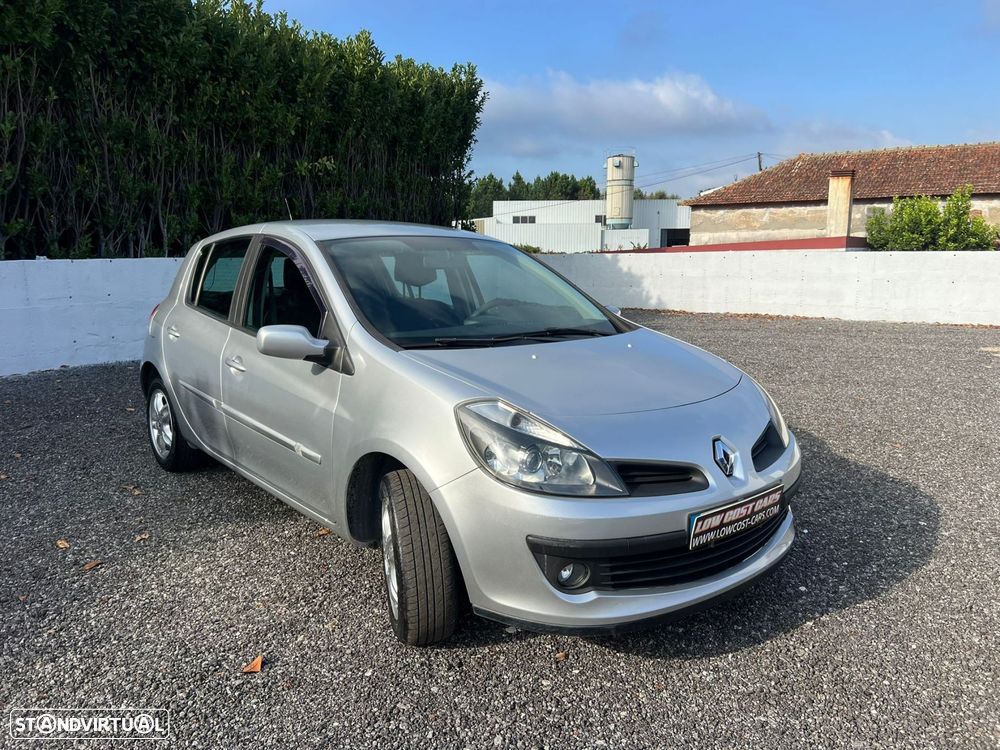 Renault Clio 1.2 16V Dynamique - 3