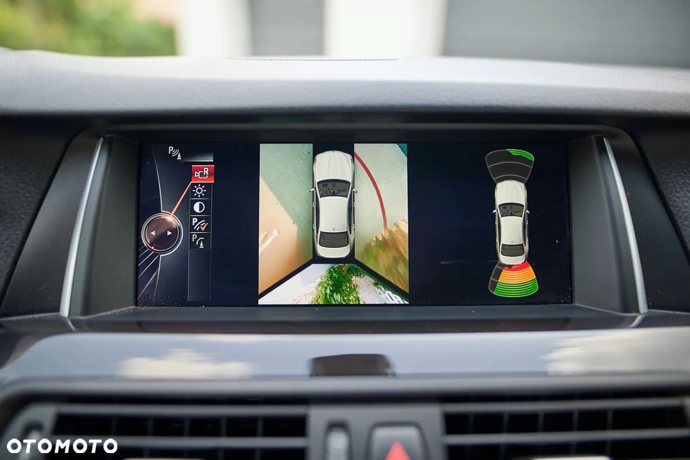 BMW Seria 5 535i - 26