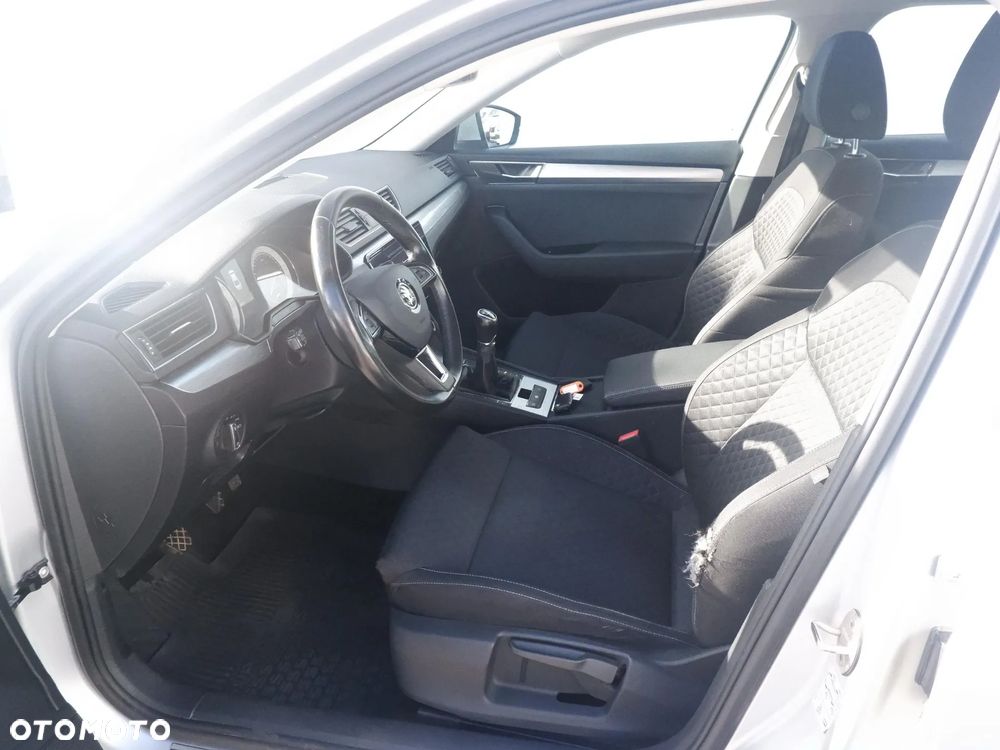 Skoda Superb 1.5 TSI ACT Ambition - 15