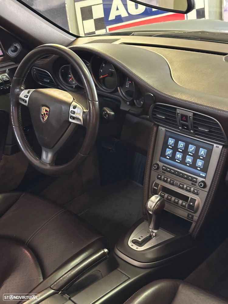 Porsche 911 (997) Carrera Tiptronic - 17