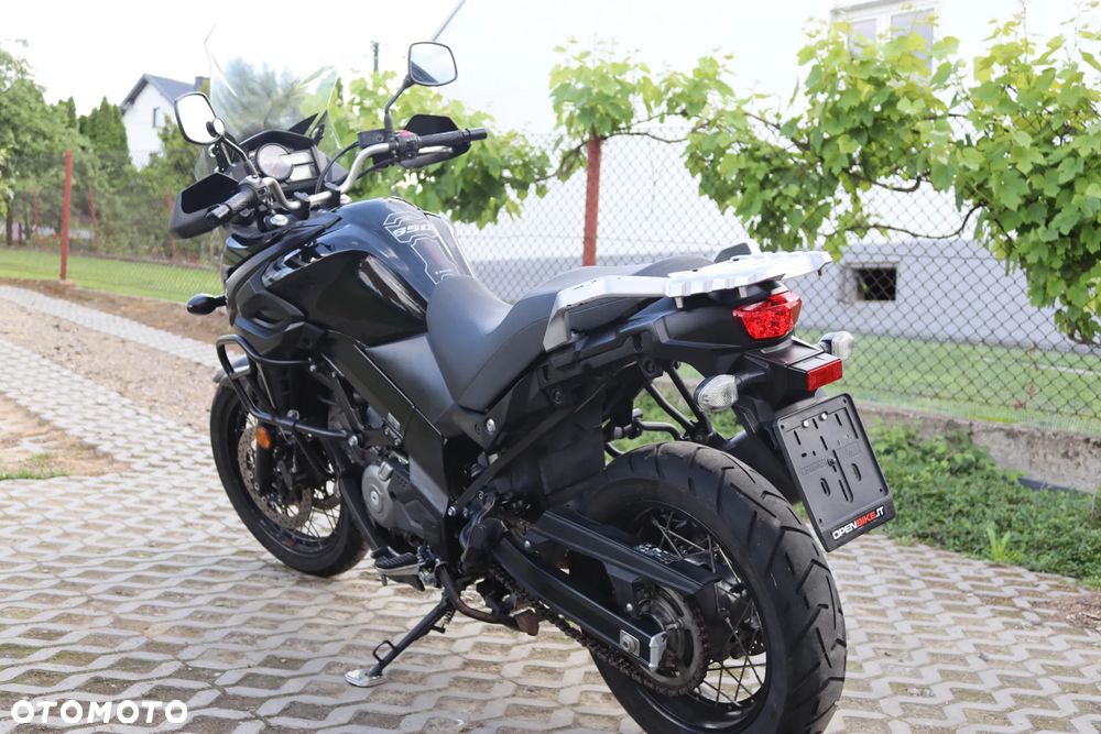 Suzuki V-STROM - 8
