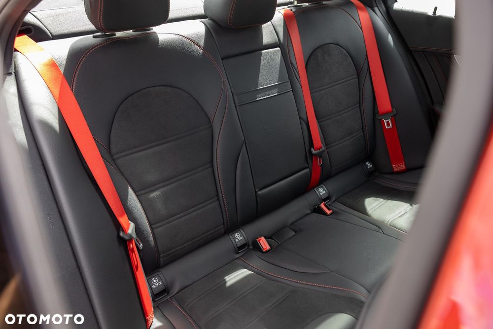Mercedes-Benz Klasa C 450 AMG 4-Matic 7G-TRONIC - 22