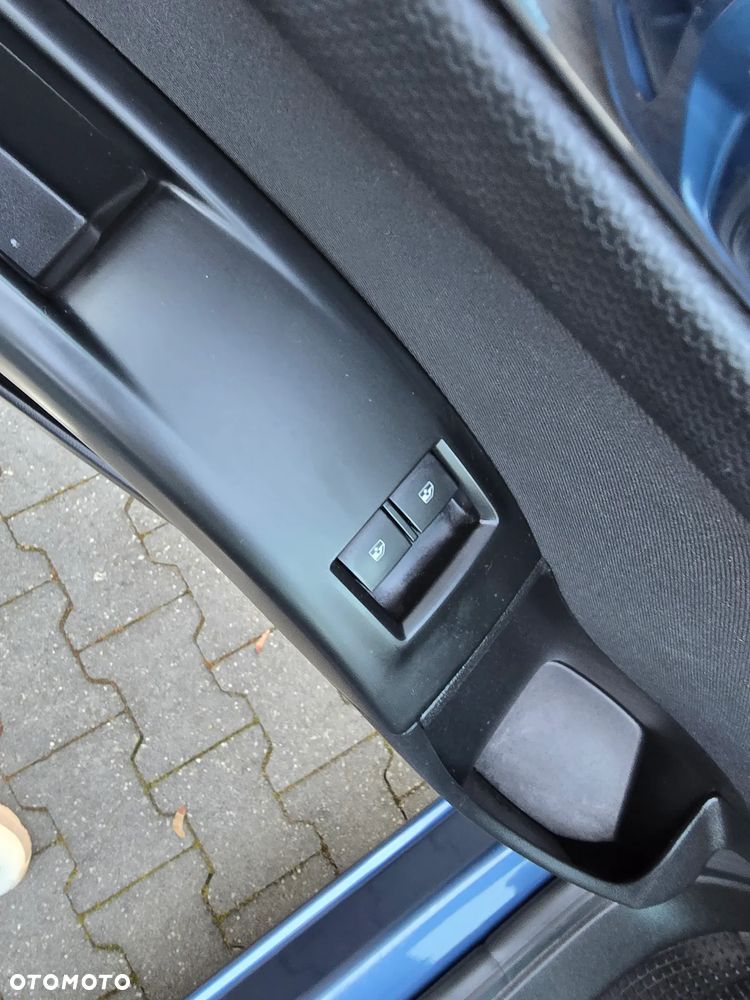 Opel Meriva 1.4 T Cosmo S&S - 13