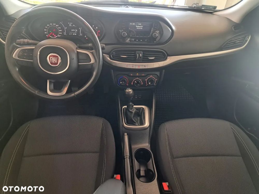 Fiat Tipo - 10