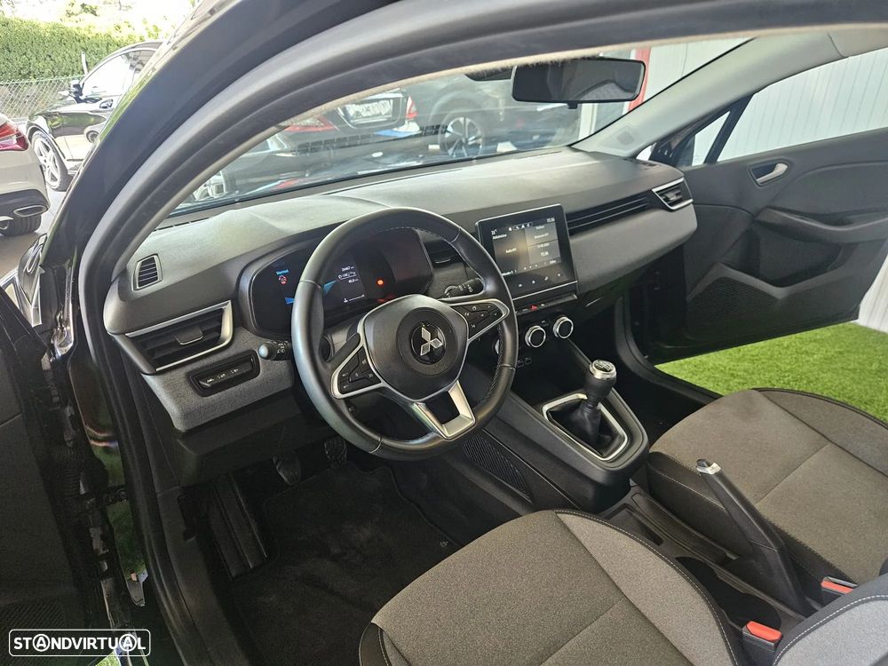 Mitsubishi Colt 1.0 MPI-T Invite - 11