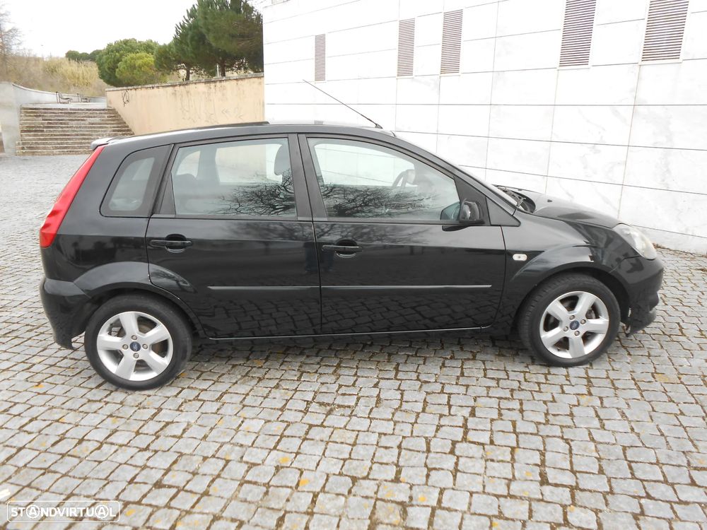 Ford Fiesta 1.25 Trend - 6