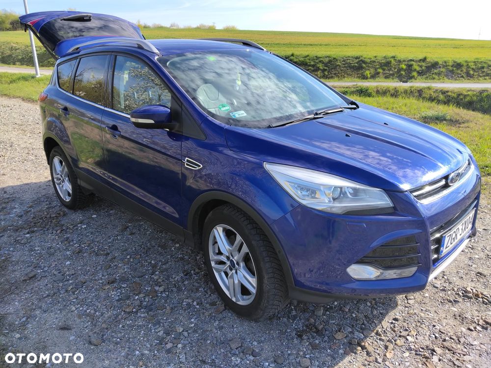 Ford Kuga 1.6 EcoBoost 4x4 Titanium - 7