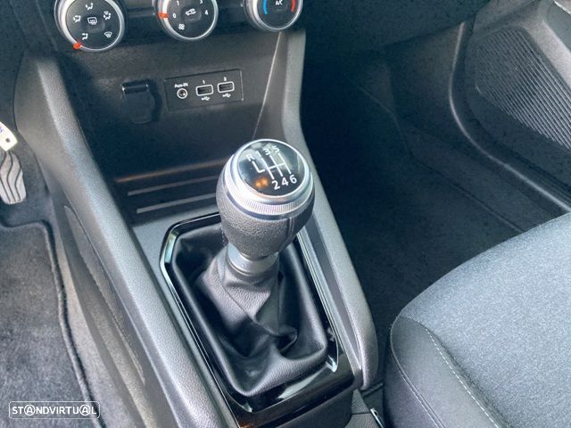 Renault Clio 1.0 TCe Evolution - 22