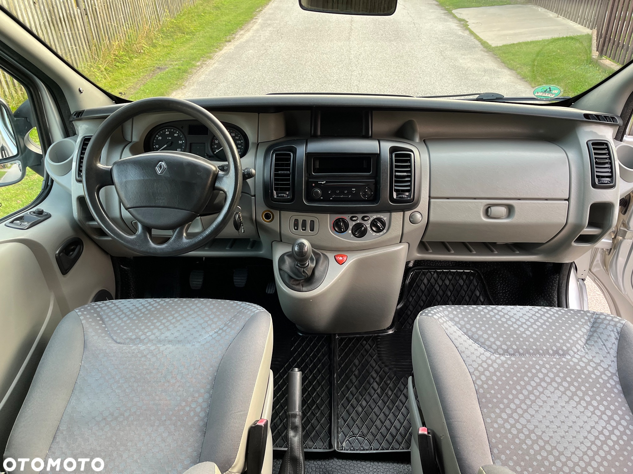 Renault TRAFIC - 27