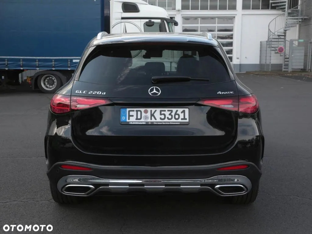Mercedes-Benz GLC 220 d 4Matic 9G-TRONIC Edition AMG Line - 4