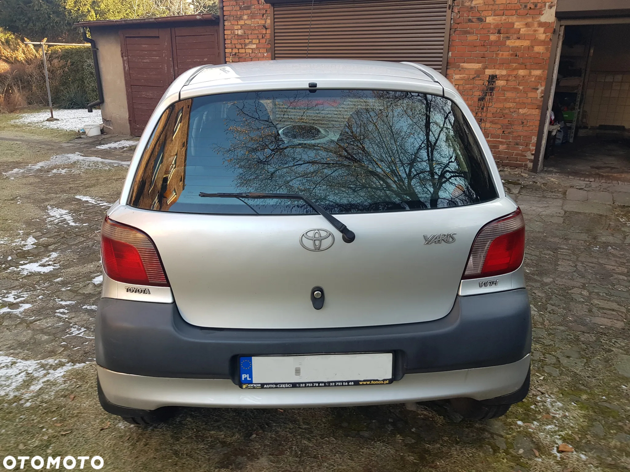Toyota Yaris 1.0 Base - 7