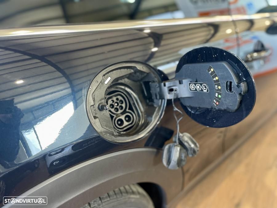 MINI 3 Portas Cooper SE Premium P. Classic - 9