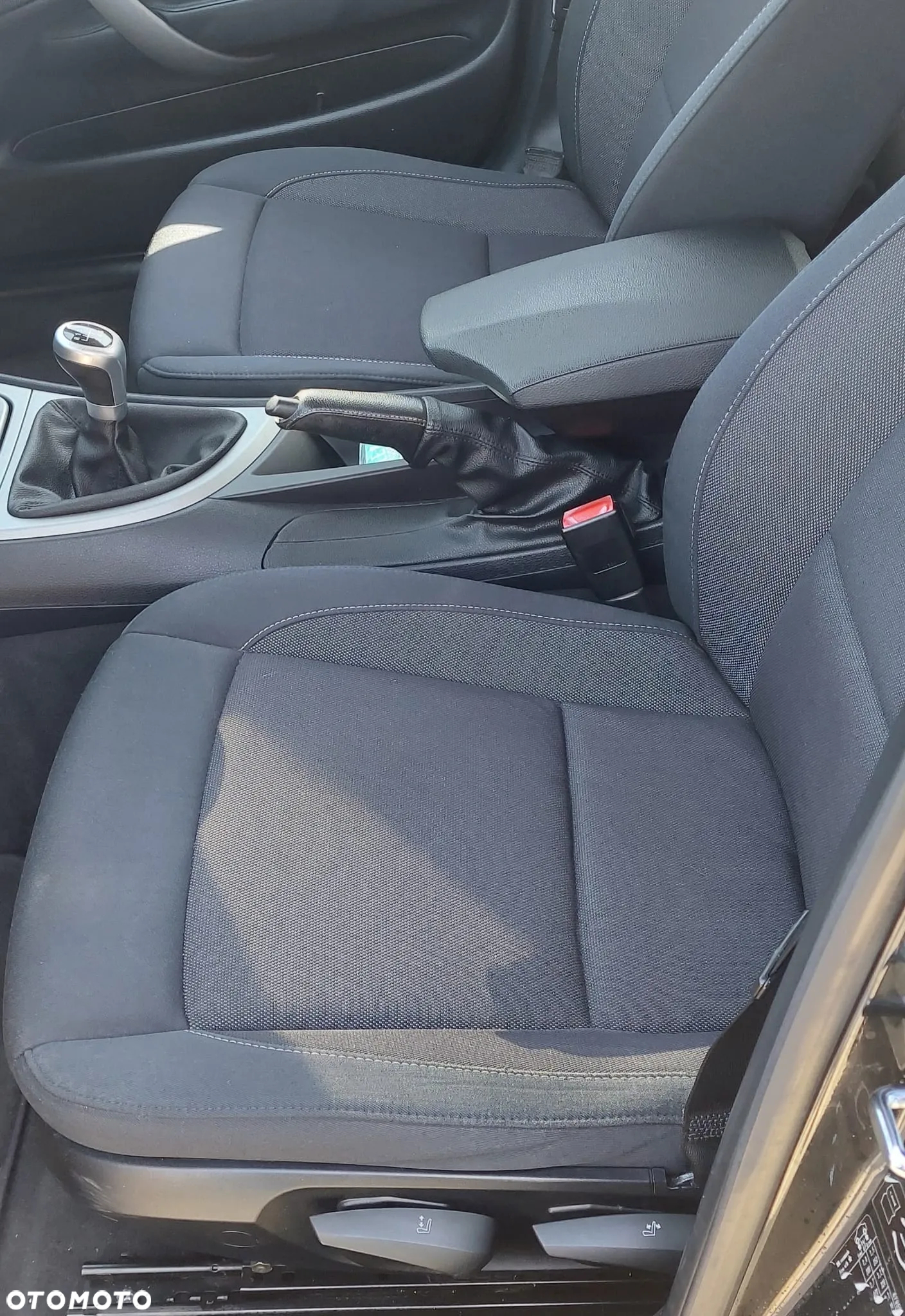 BMW Seria 1 116i - 15