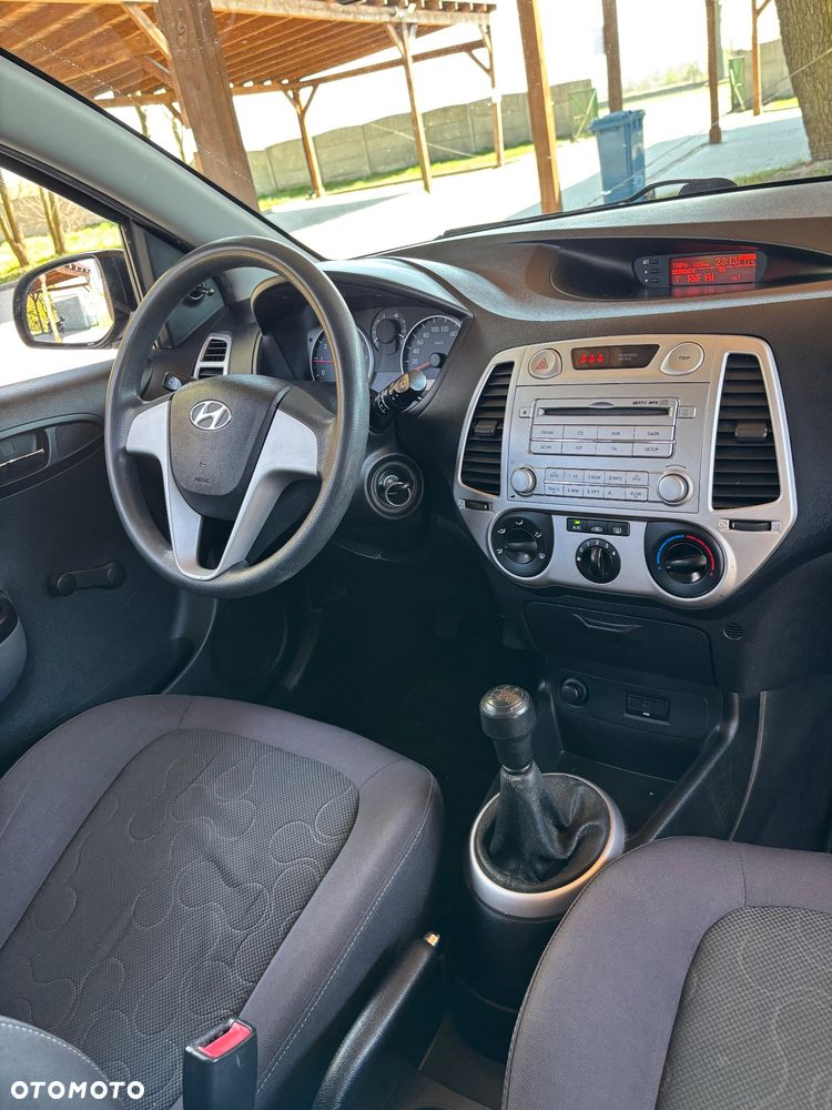 Hyundai i20 1.2 Edition Plus - 28