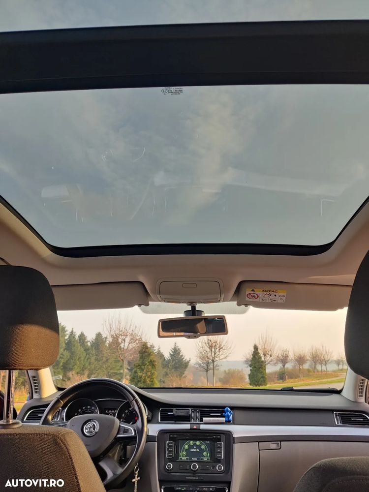 Skoda Superb Combi 1.6 TDI Greenline Active - 12