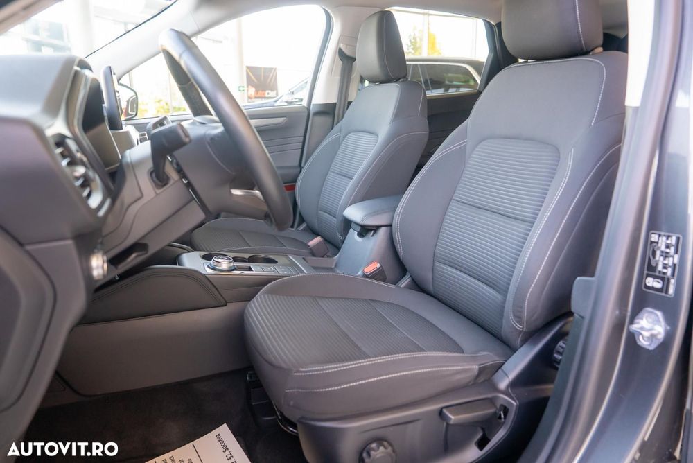 Ford Kuga - 20