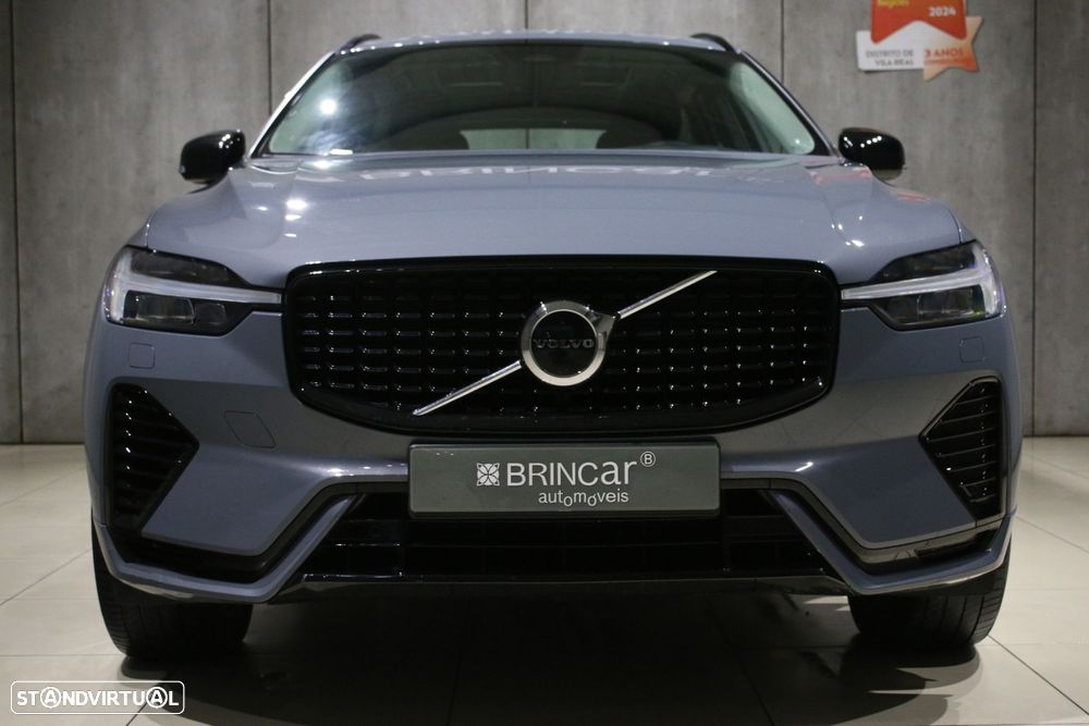 Volvo XC 60 2.0 T6 PHEV Plus Dark AWD - 10