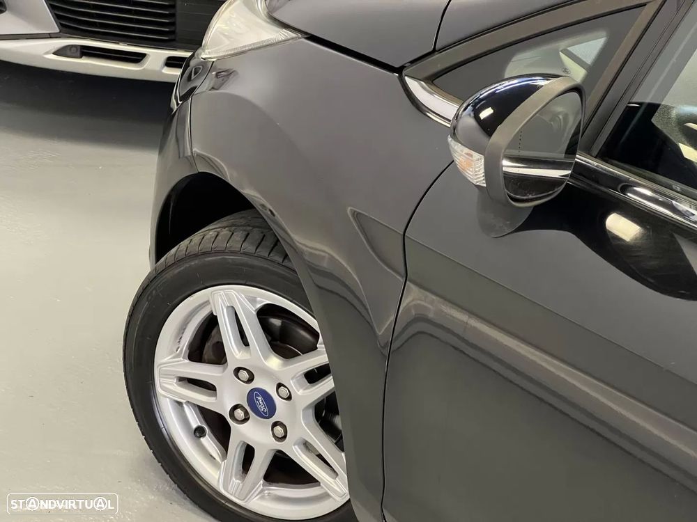 Ford Fiesta 1.0 EcoBoost Connected - 25