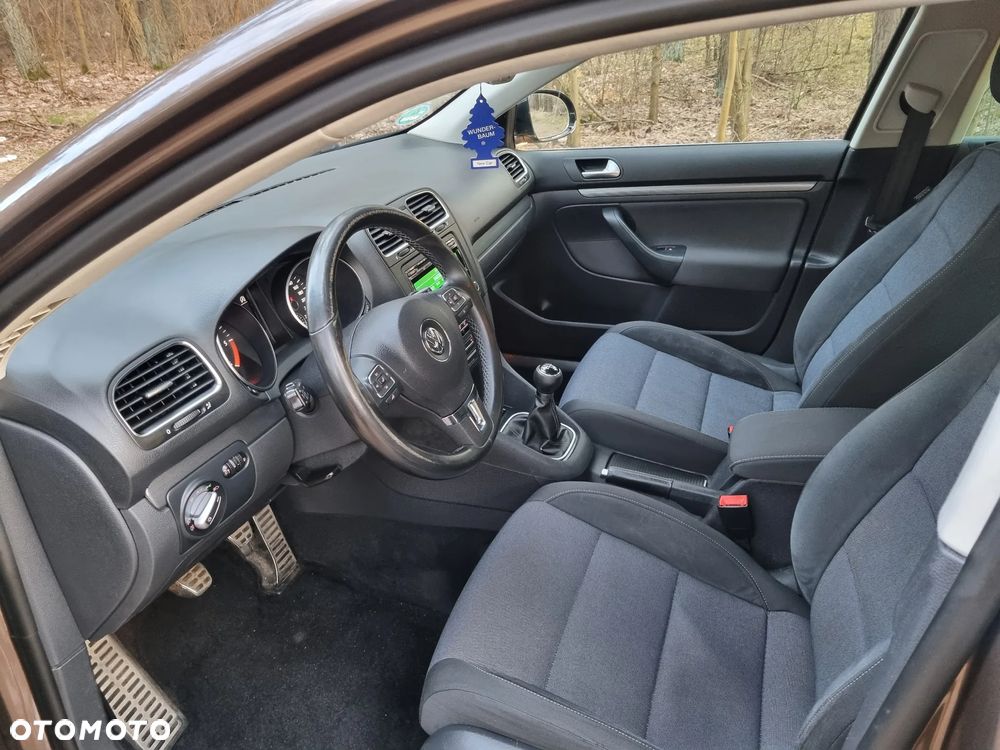 Volkswagen Golf 1.6 TDI DPF BlueMotion Technology Style - 17