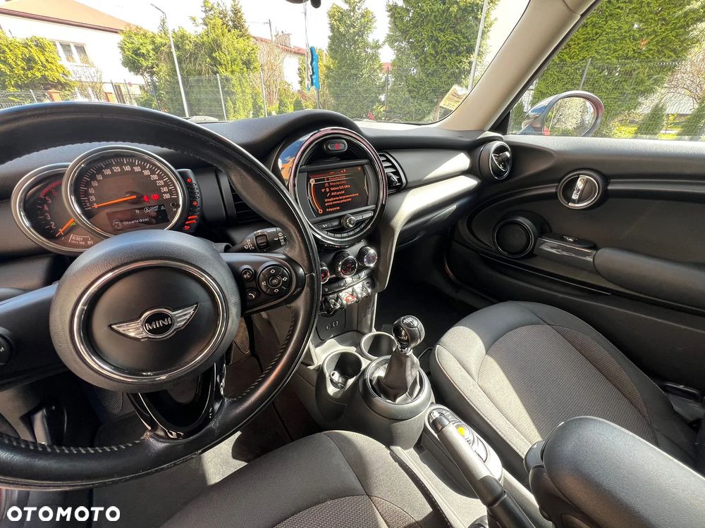 MINI ONE D Blackyard - 24