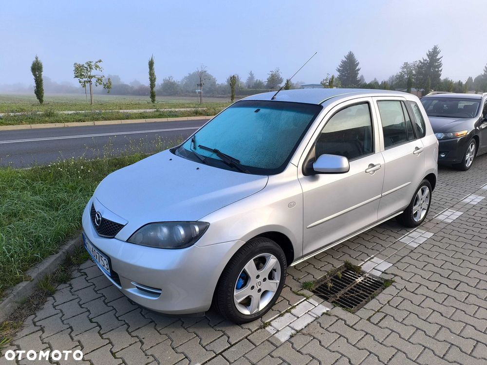 Mazda 2 - 1