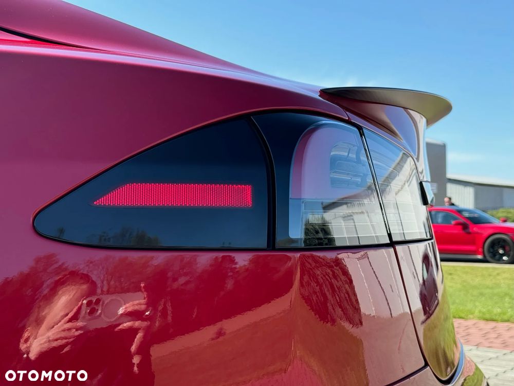 Tesla Model S Plaid - 38