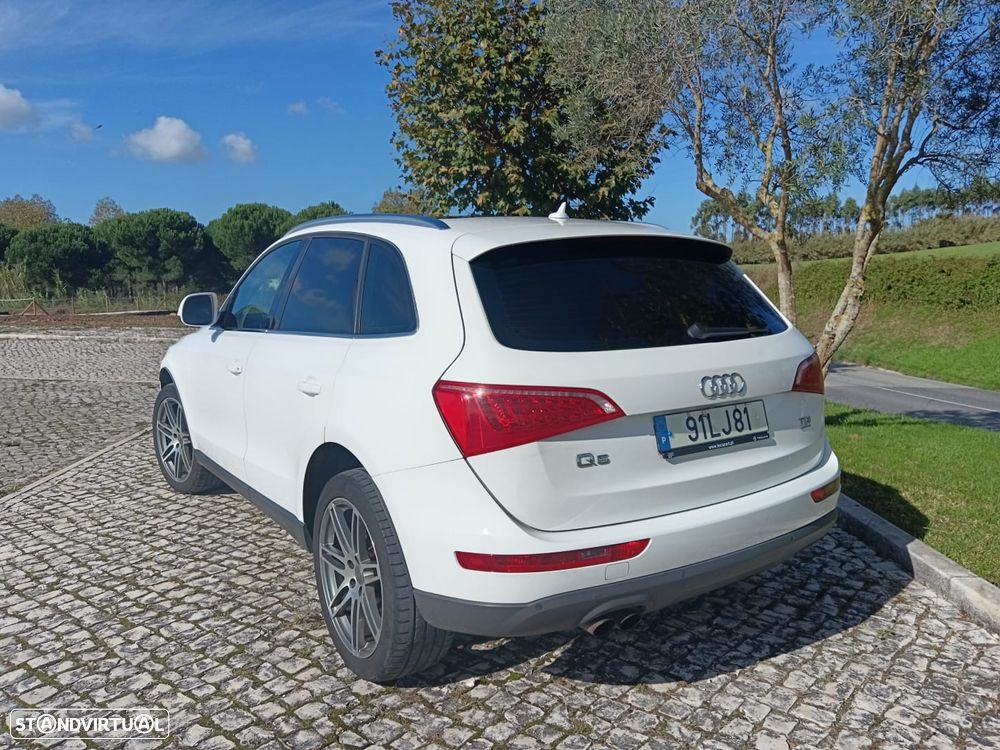 Audi Q5 2.0 TDI S-tronic - 1