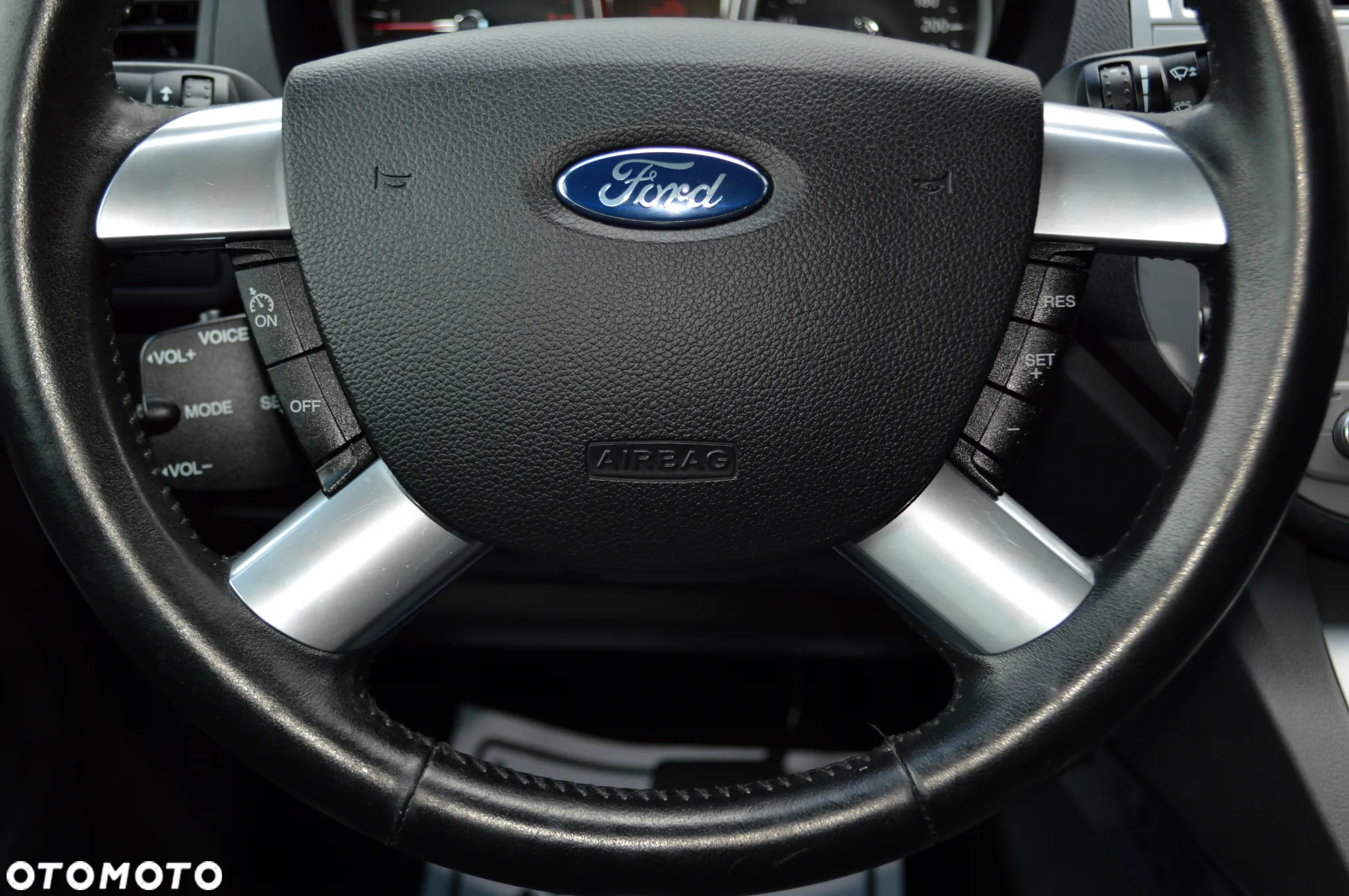 Ford Kuga 2.0 TDCi 4WD Titanium - 18