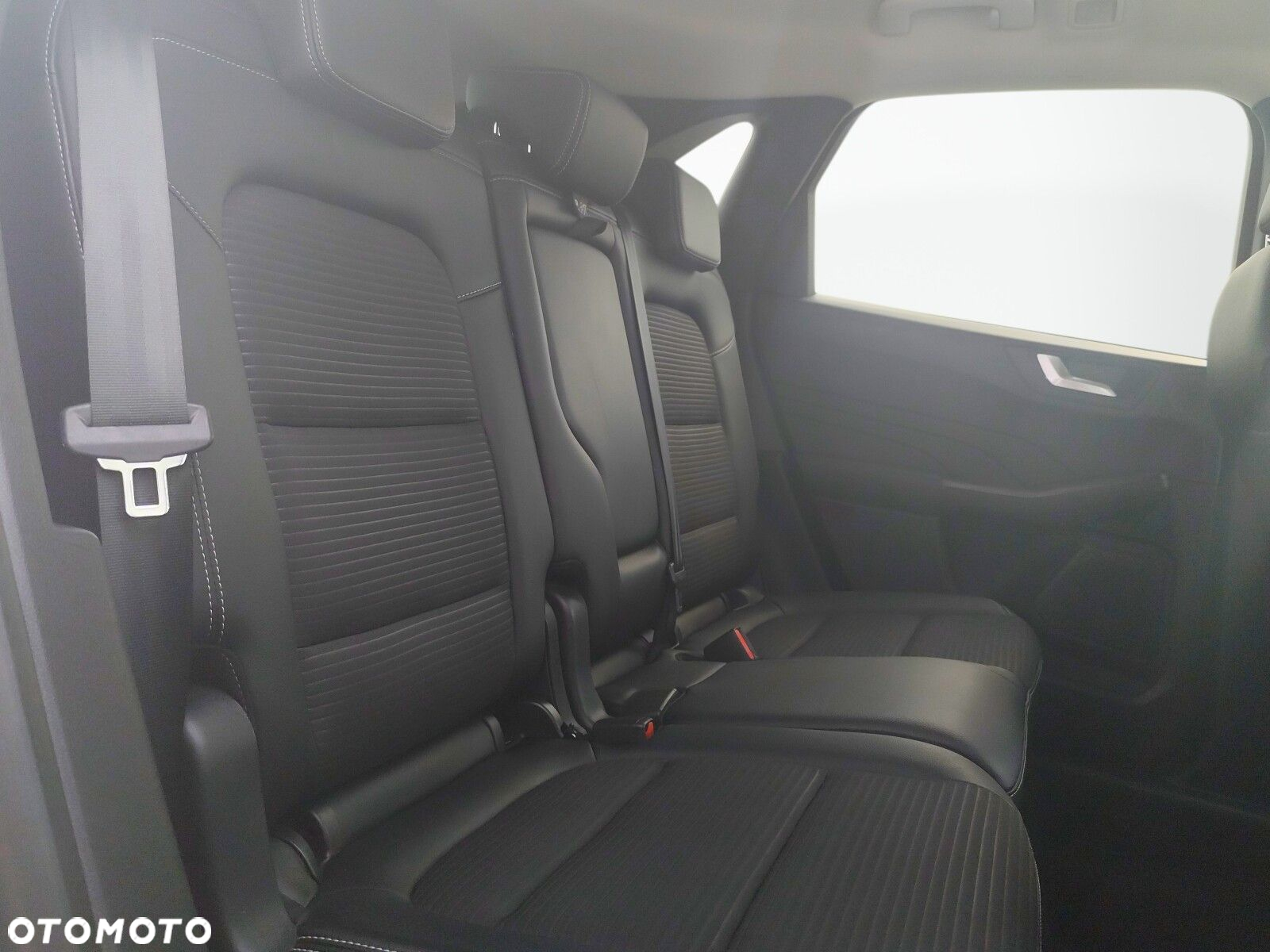 Ford Kuga - 18