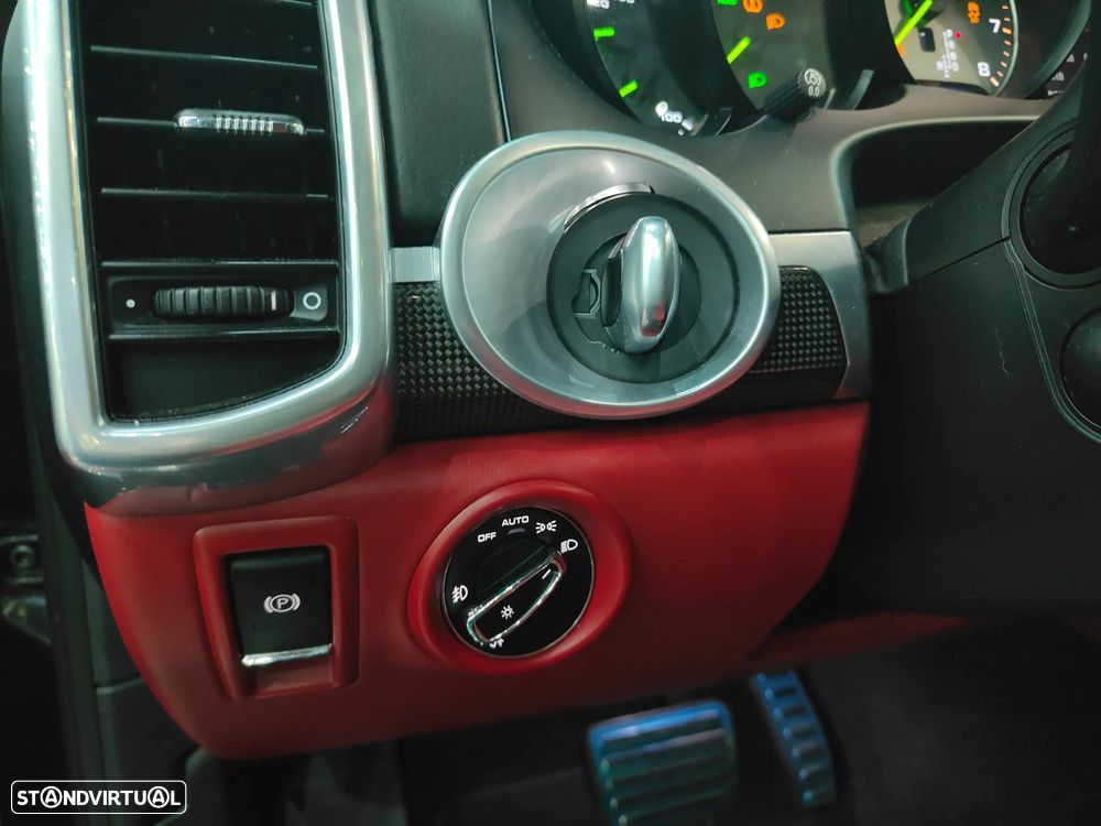 Porsche Cayenne S E-Hybrid Platinum Edition - 13