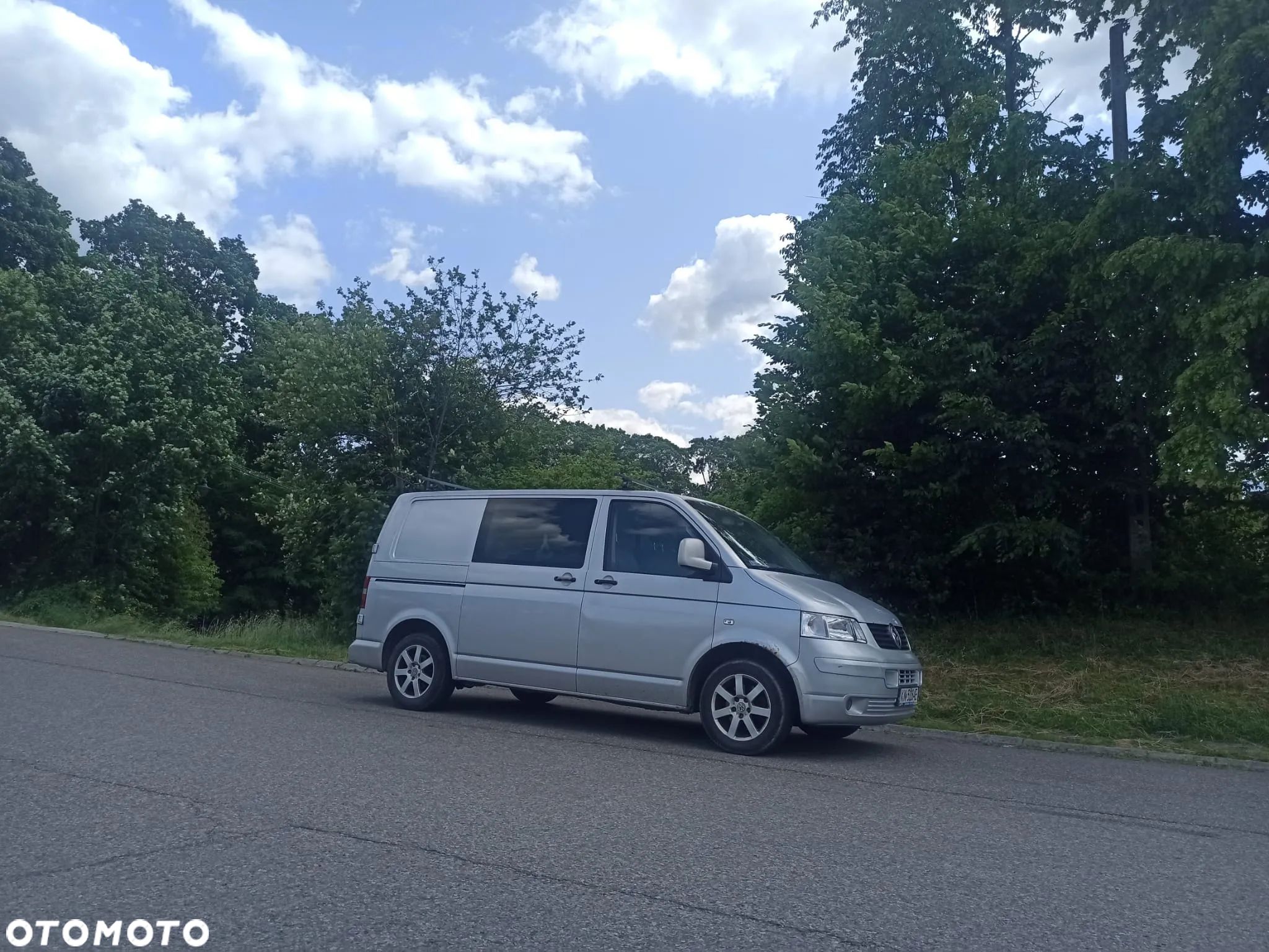 Volkswagen Transporter - 1