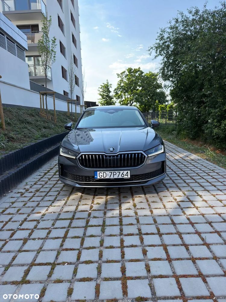 Skoda Superb 2.0 TDI SCR 4x4 L&K DSG - 4