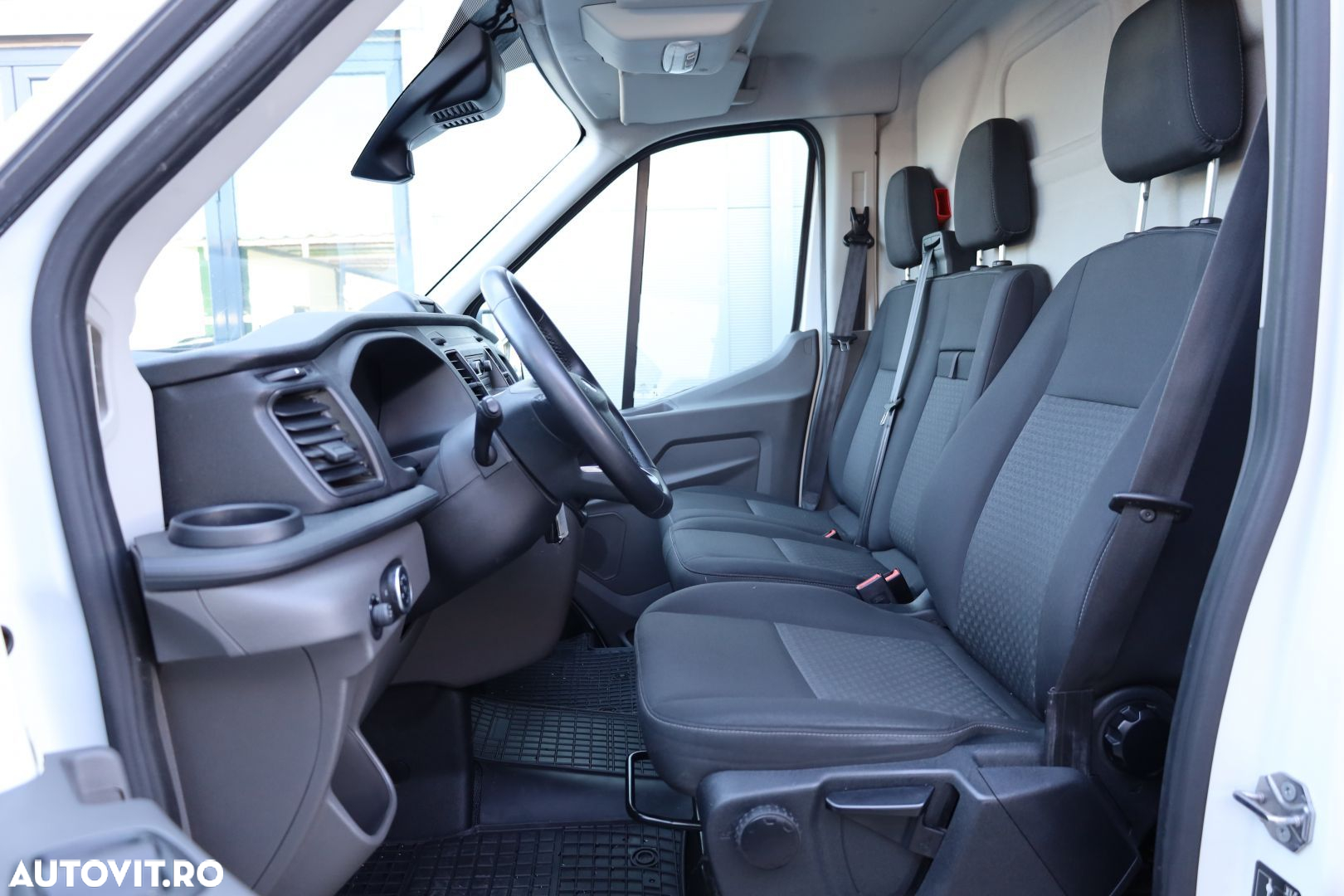 Ford Transit L2H2 2.0D 130CP - 13