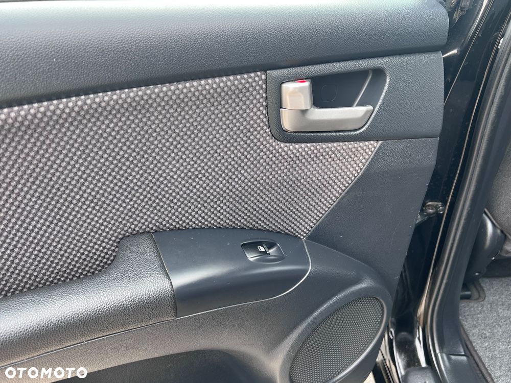 Kia Sportage 2.0 2WD Champ - 36